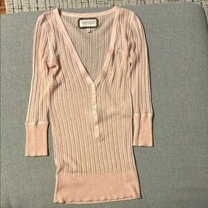 Abercrombie & Fitch Pink V-Neck Knit top, size small